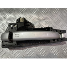 Задна лява външна дръжка за Audi A4 B8