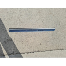 Задна лява външна лайсна за Audi A8 D3