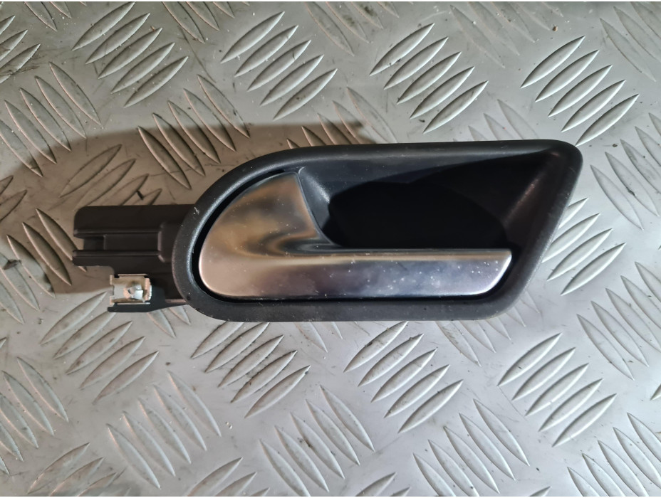 Задна лява вътрешна дръжка за VW Golf 5 1.6FSI Задна лява вътрешна дръжка за VW Golf 5 1.6FSI