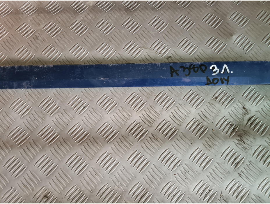 Задна лява долна лайсна за Audi A3 8P Hatchback Задна лява долна лайсна за Audi A3 8P Hatchback