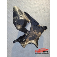 Задна лява кора под купето за BMW 740d G11