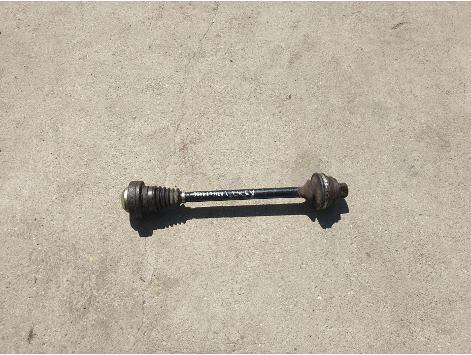 Задна лява полуоска за Ауди А4 Б8 / Audi A4 B8 2.0 TDI комби Задна лява полуоска за Ауди А4 Б8 / Audi A4 B8 2.0 TDI комби