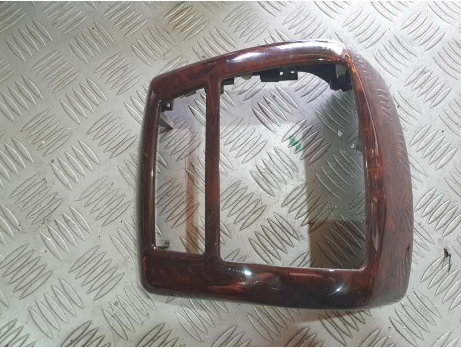 Задна махагонова лайсна за Mercedes S350 CDI, W221, Facelift Задна махагонова лайсна за Mercedes S350 CDI, W221, Facelift