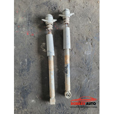 Задни амортисьори за VW Golf MK4