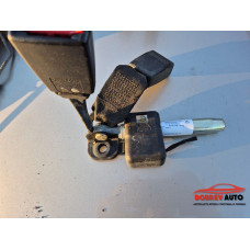 Задни закопчалки за колани за Mercedes C Class w203 Задни закопчалки за колани за Mercedes C Class w203