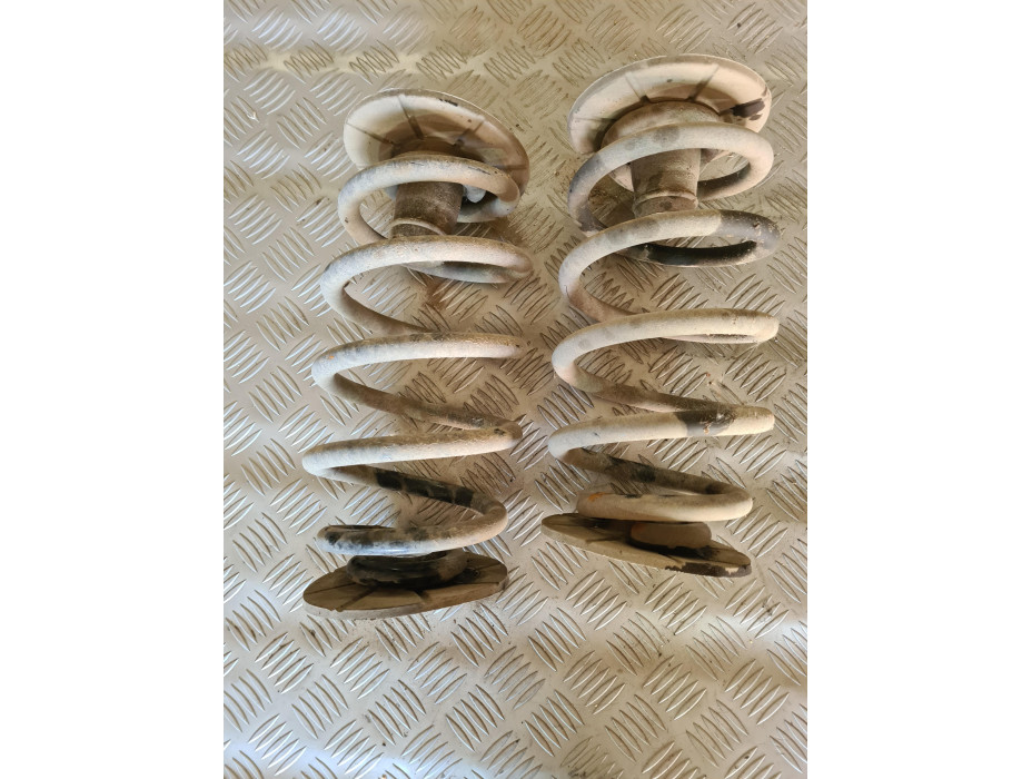 Задни пружини за Opel Vectra C Комби