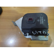 Задно дясно моторче за парно - 152 за Mercedes Vito W639