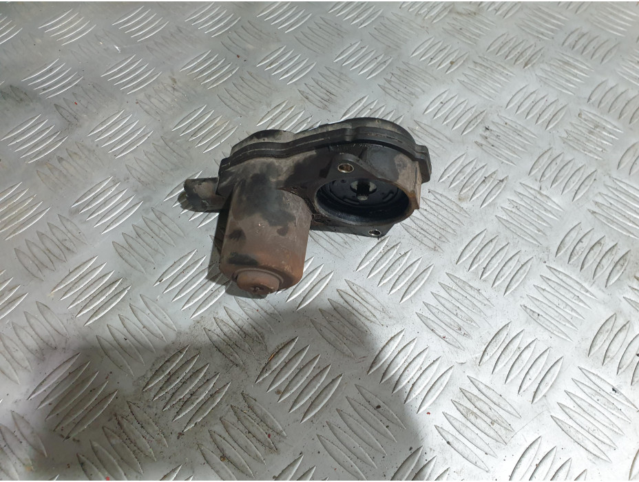 Задно дясно моторче за ръчна спирачка за Audi A4 B8 Задно дясно моторче за ръчна спирачка за Audi A4 B8