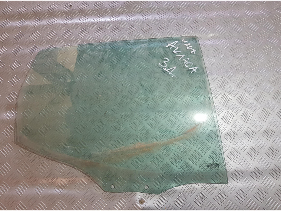 Задно дясно стъкло за Мерцедес А Класа W168 / Mercedes A Class W168 Задно дясно стъкло за Мерцедес А Класа W168 / Mercedes A Class W168