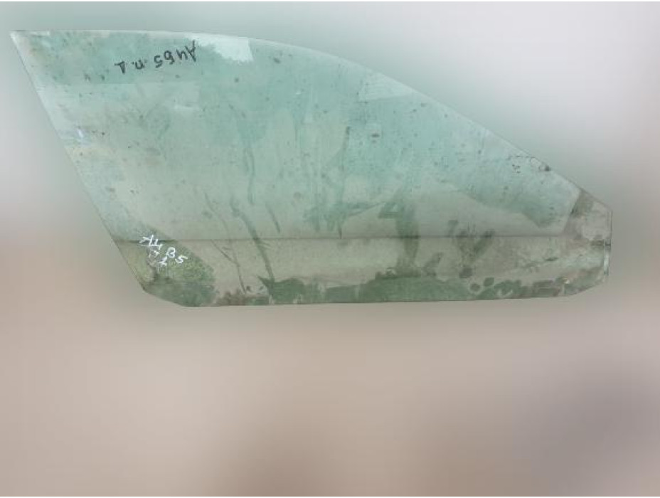 Задно ляво стъкло за Audi A4 B5 седан