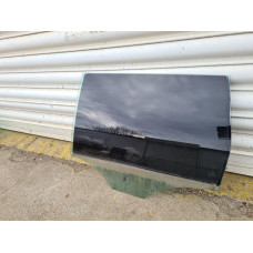 Задно ляво стъкло за VW Passat B6 2.0 TDI ВМР