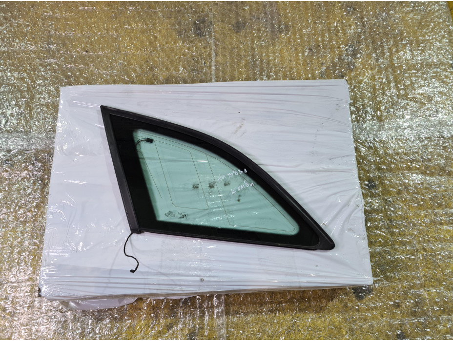 Задно ляво стъкло за багажник за Ауди А4 Б8 / Audi A4 B8 2.0 TDI комби