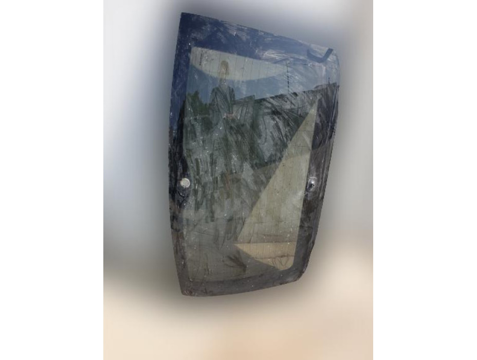 Задно стъкло за Mercedes C Class W203 комби Задно стъкло за Mercedes C Class W203 комби