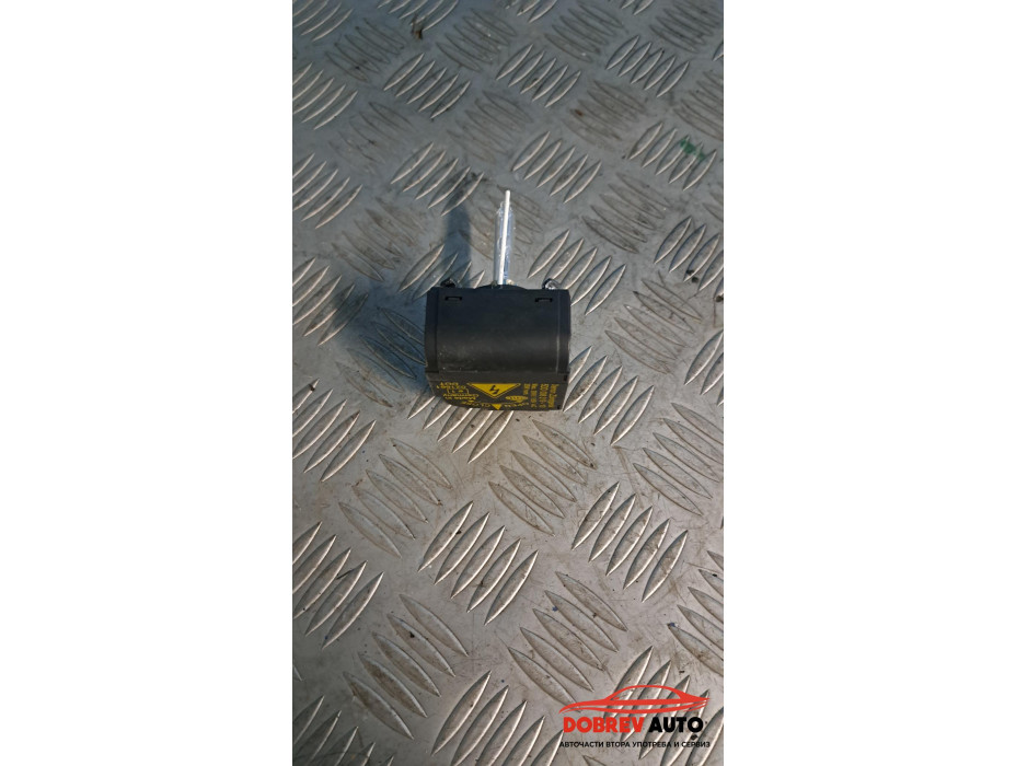 Запалка за ксенон с крушка за Mercedes E Class W211