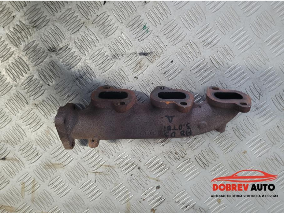 Изпускателен колектор (десен) за Audi A8 D3 3.0 TDI Изпускателен колектор (десен) за Audi A8 D3 3.0 TDI