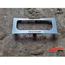 Интериорна лайсна (климатроник) за VW CC 2.0 TDI