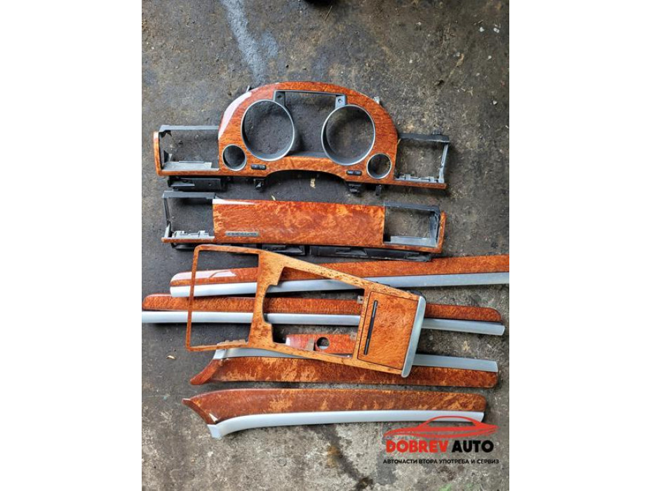 Интериорни лайсни (махагон) за Audi A8 D3 Интериорни лайсни (махагон) за Audi A8 D3