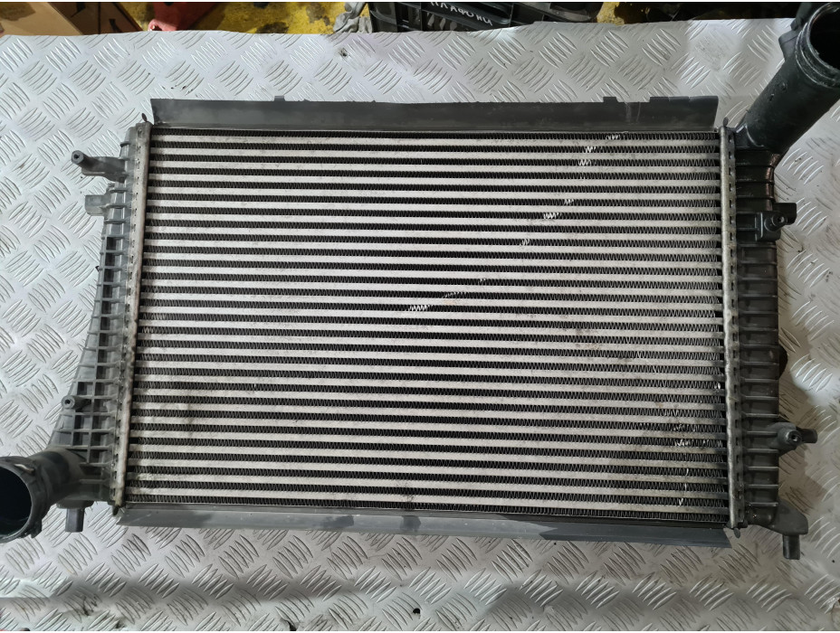 Интеркулер за VW Passat B6 2.0 TDI ВМР