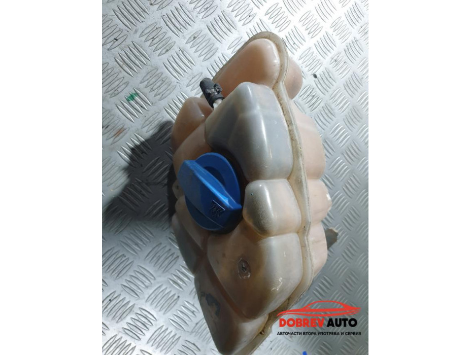 Казанче антифриз за Audi A8 D3