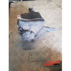 Казанче антифриз за BMW F10 520d Sedan Казанче антифриз за BMW F10 520d Sedan