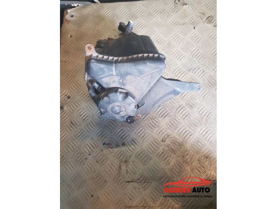 Казанче антифриз за BMW F10 520d Sedan