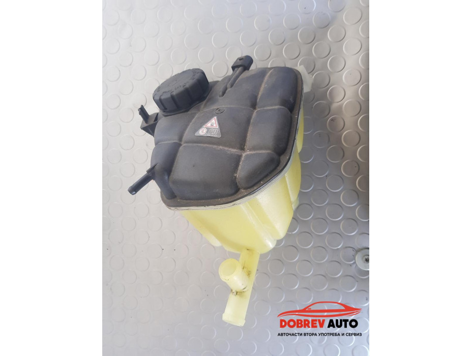 Казанче антифриз за Mercedes ML Class W164 350 CDI Казанче антифриз за Mercedes ML Class W164 350 CDI
