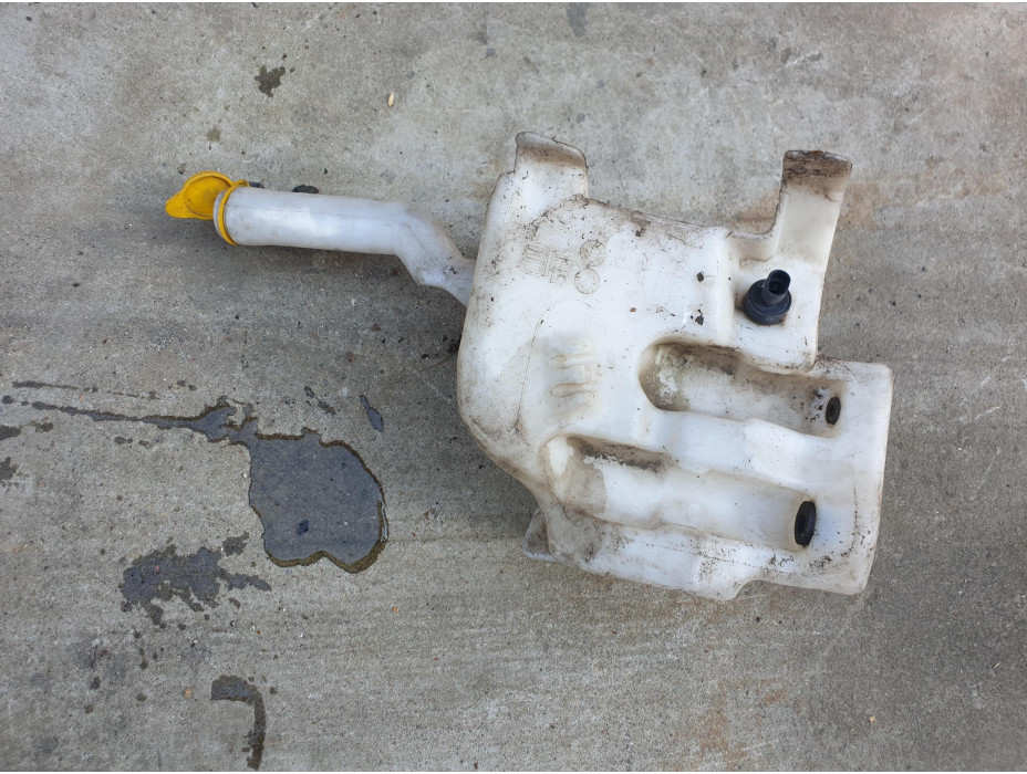 Казанче за течност за чистачки за Opel Vectra C