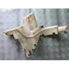 Казанче за течност за чистачки за Volkswagen Passat B6 Avant