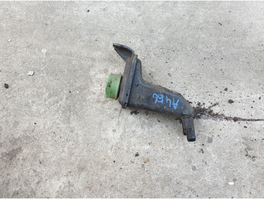 Казанче  за хидравлична течност за Audi A4 B6 