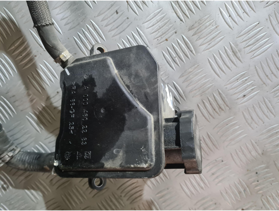 Казанче за хидравлична течност за Mercedes S320 CDI W221 Казанче за хидравлична течност за Mercedes S320 CDI W221