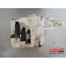 Казанче течност за чистачки (с помпички) за BMW E92 320d