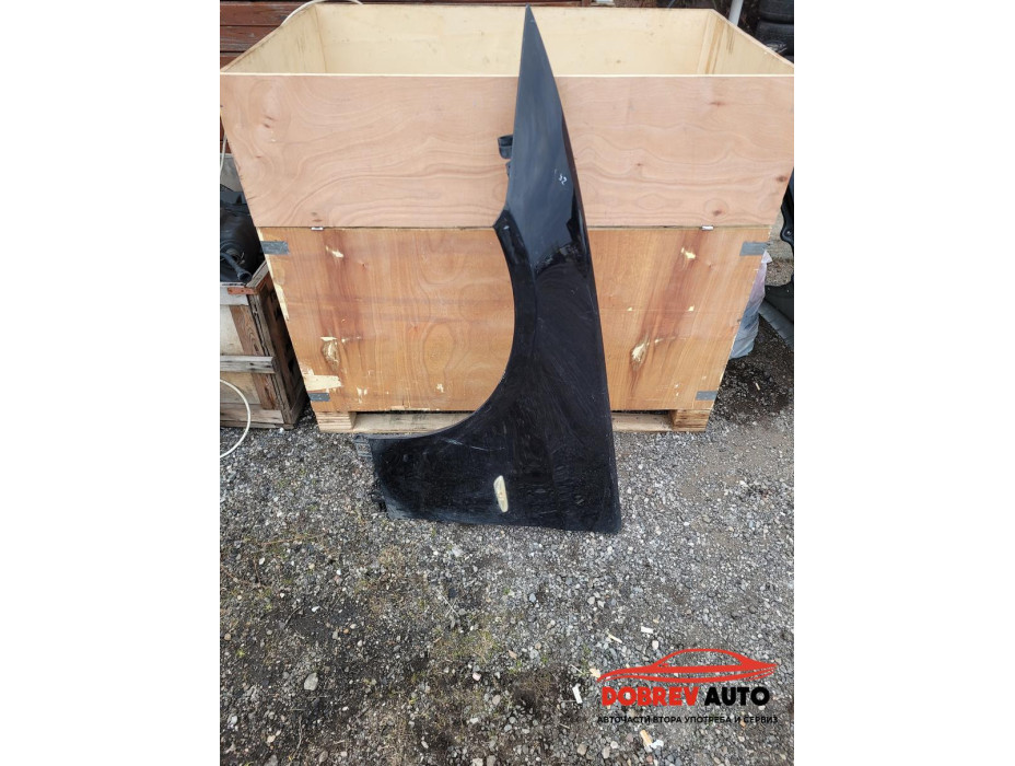 Калник ляв за BMW E92 черен