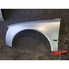 Калник (преден ляв) за Audi A8 D3 4.2 FSI