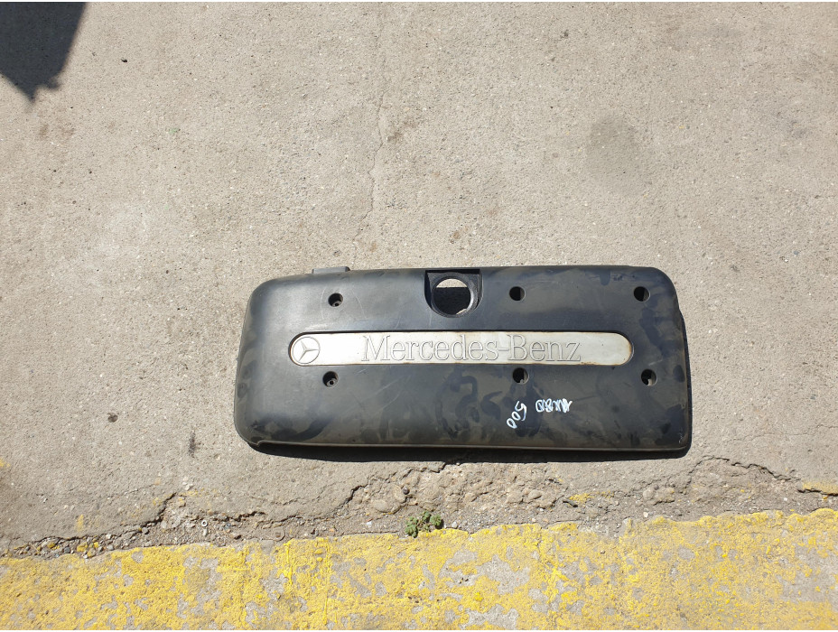 Капак върху мотор за Мерцедес Е 320 комби / Mercedes E 320 W211 Капак върху мотор за Мерцедес Е 320 комби / Mercedes E 320 W211