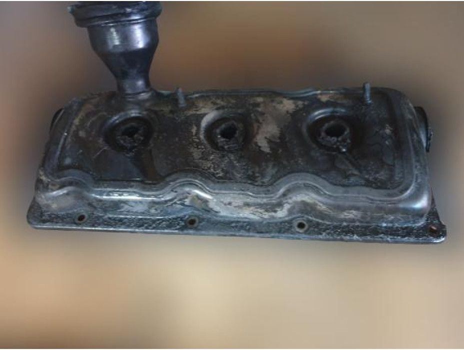 Капак за лява глава за VW Passat B5.5 2.5TDI - AKN