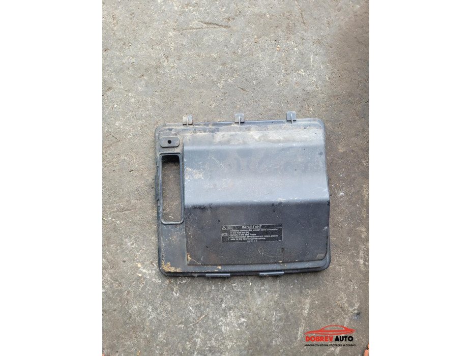 Капак компютър за Mercedes Viano W639 Капак компютър за Mercedes Viano W639