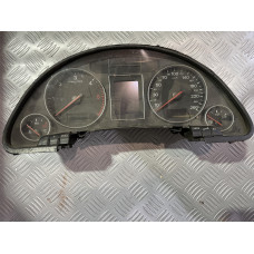 Километраж за Audi A4 B6 2.5TDI - червен