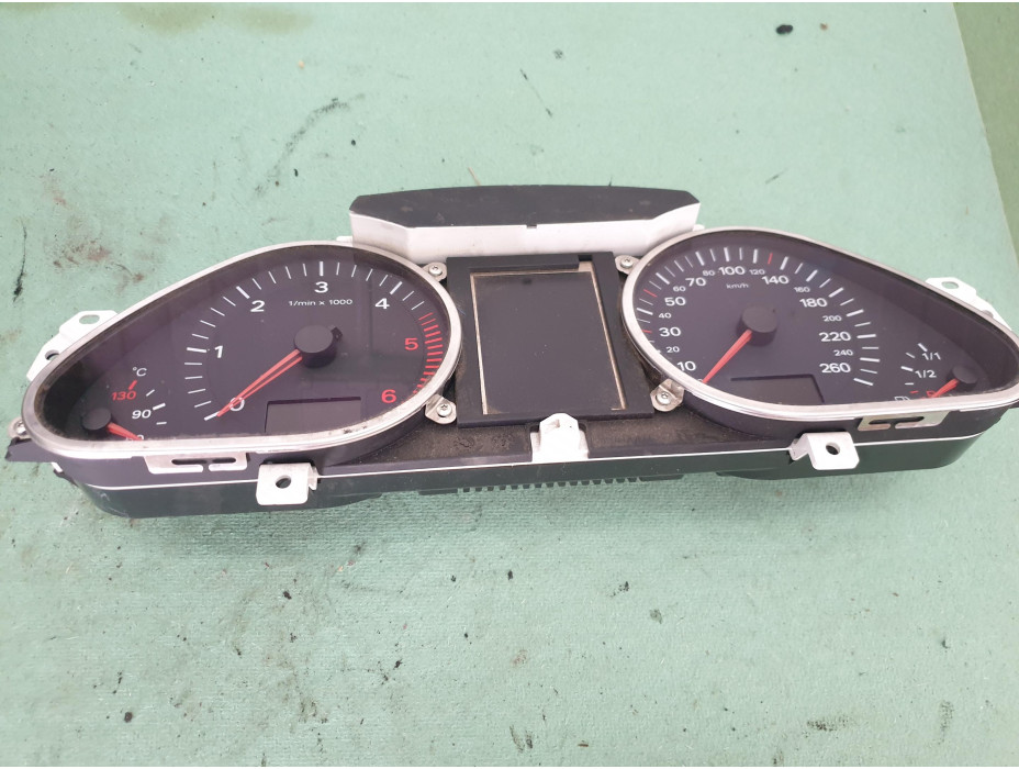 Километраж за Audi A6 C6 3.0 TDI