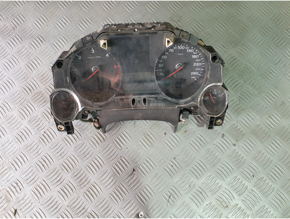 Километраж за Audi A8 D3 4.0 TDI Километраж за Audi A8 D3 4.0 TDI