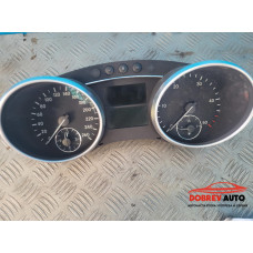 Километраж за Mercedes ML Class W164 3.2 CDI