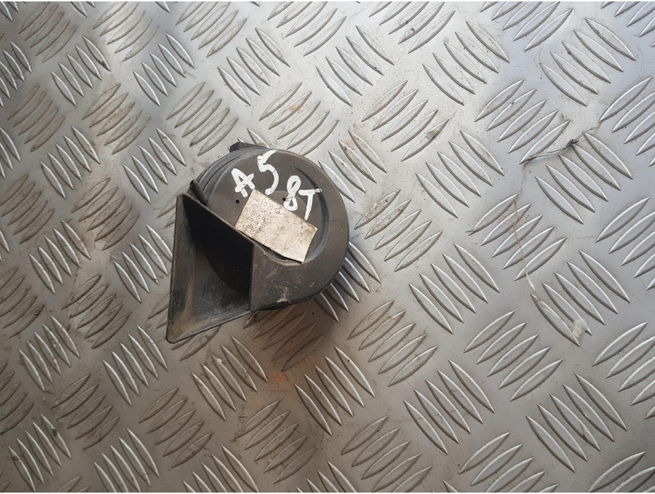 Клаксон за Audi A5 8T