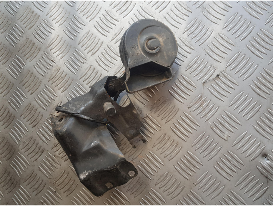 Клаксон за Mercedes E Class W211