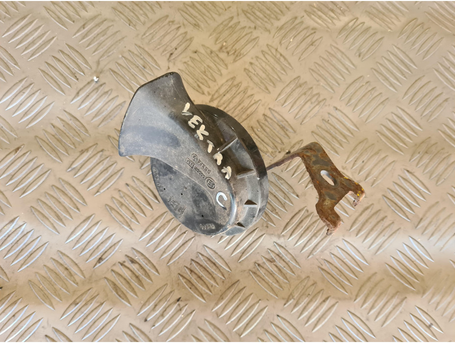 Клаксон за Opel Vectra C 2.2d