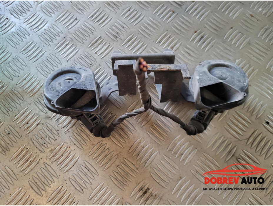 Клаксони за Audi A8 D4 Клаксони за Audi A8 D4