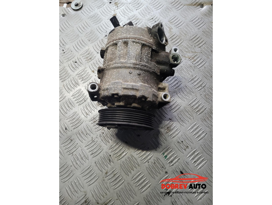 Климатичен компресор за Audi A8 D3 4.0 TDI Климатичен компресор за Audi A8 D3 4.0 TDI