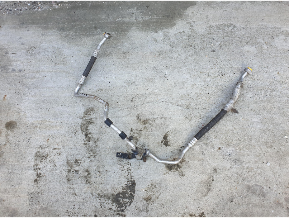 Климатичен маркуч - 29 за VW Golf 5