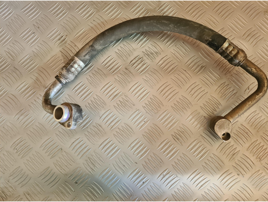 Климатичен маркуч към компресора за Audi A8 D3 4.2i Long