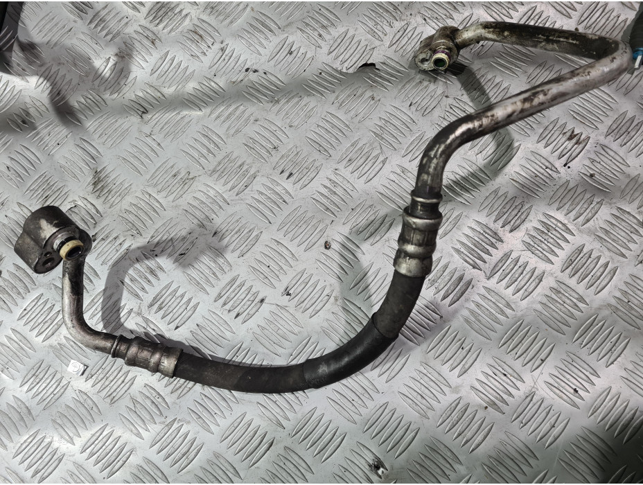 Климатичен маркуч - къс за VW Passat B6 2.0 TDI ВМР