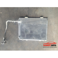 Климатичен радиатор за Mercedes E Class W210 2.5D Климатичен радиатор за Mercedes E Class W210 2.5D