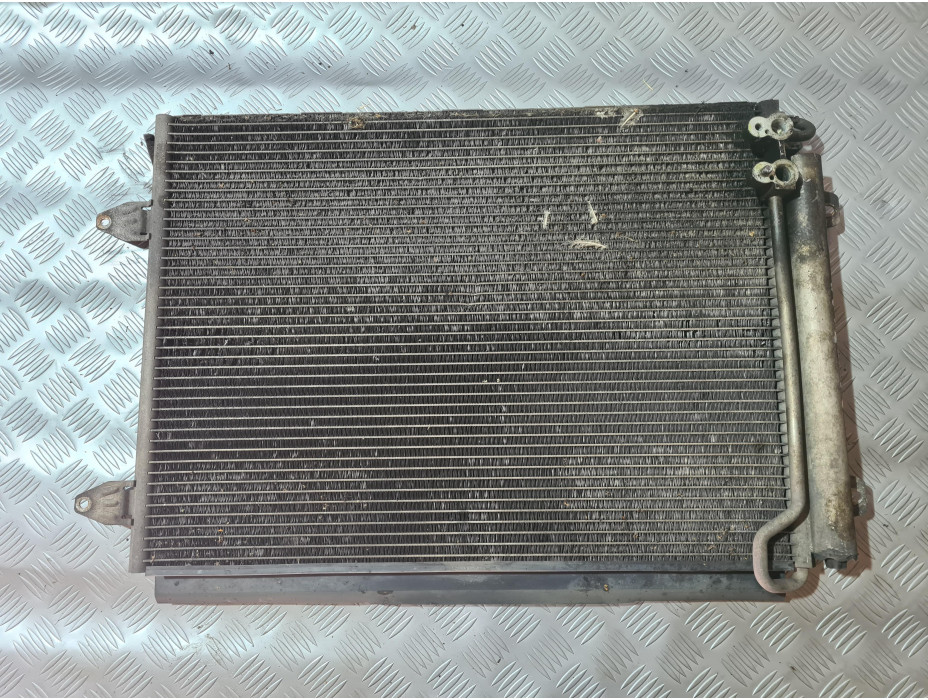 Климатичен радиатор за Volkswagen Passat B6 2.0TDI BKP